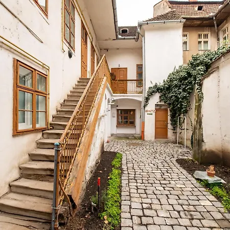 Altius Studio 2 Brasov Exterior photo